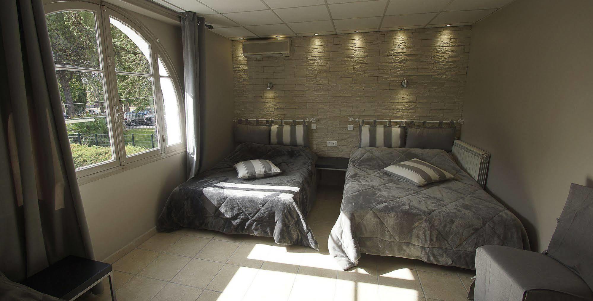 Hotel Le Derby กาญเนอ-ซูร์-แมร์ ภายนอก รูปภาพ